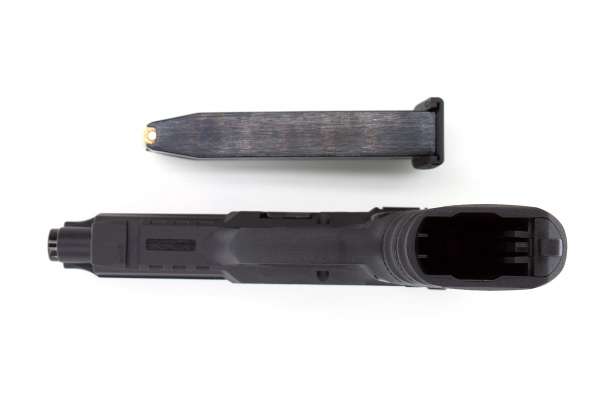 Zoraki 918 Schwarz Schreckschuss 9 mm PAK Magazin Kammer