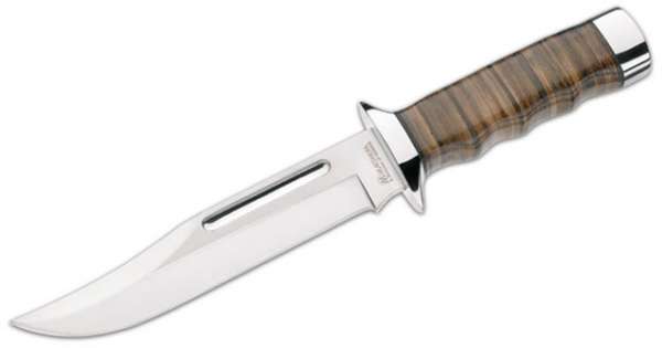 Magnum Outback Field